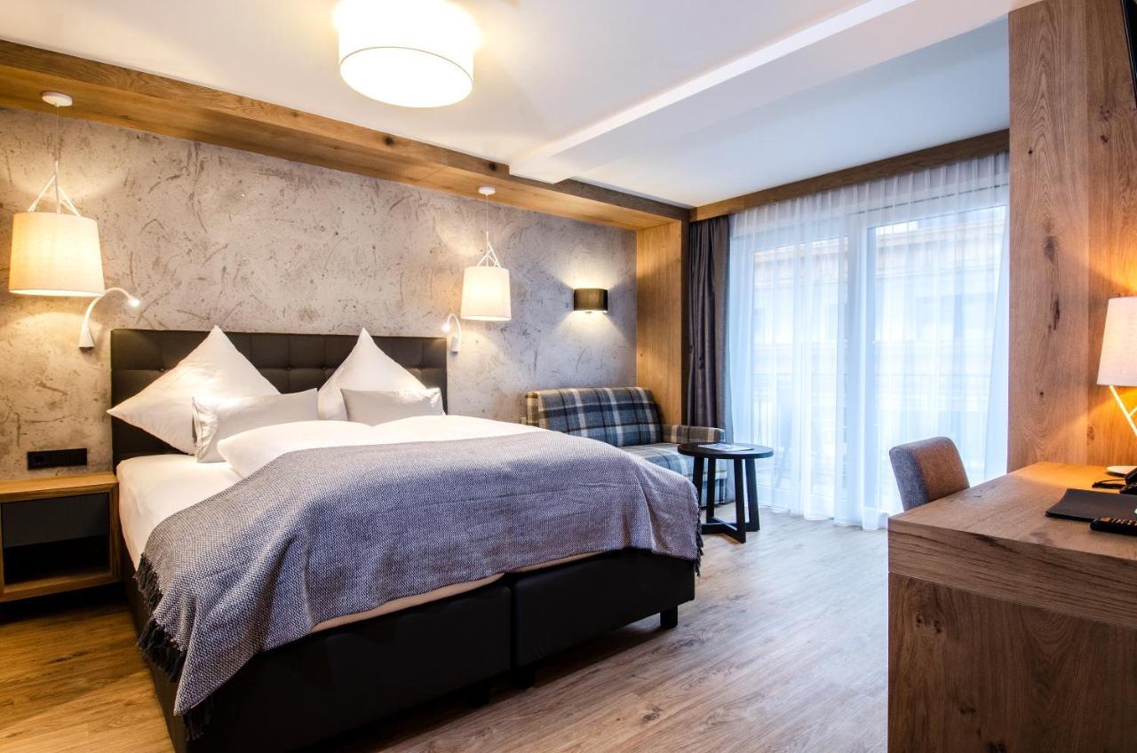Hotel Garni Funtana イシュグル エクステリア 写真