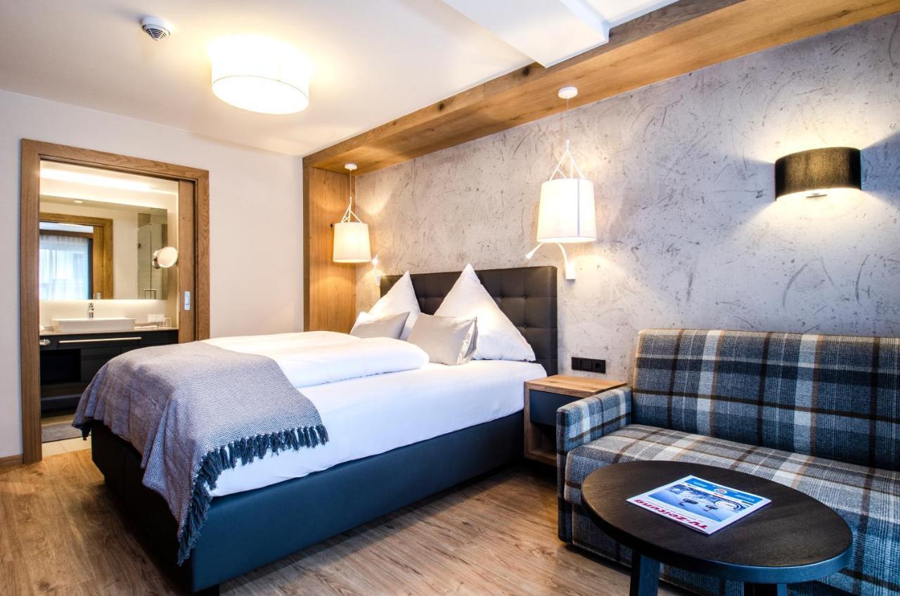 Hotel Garni Funtana イシュグル エクステリア 写真